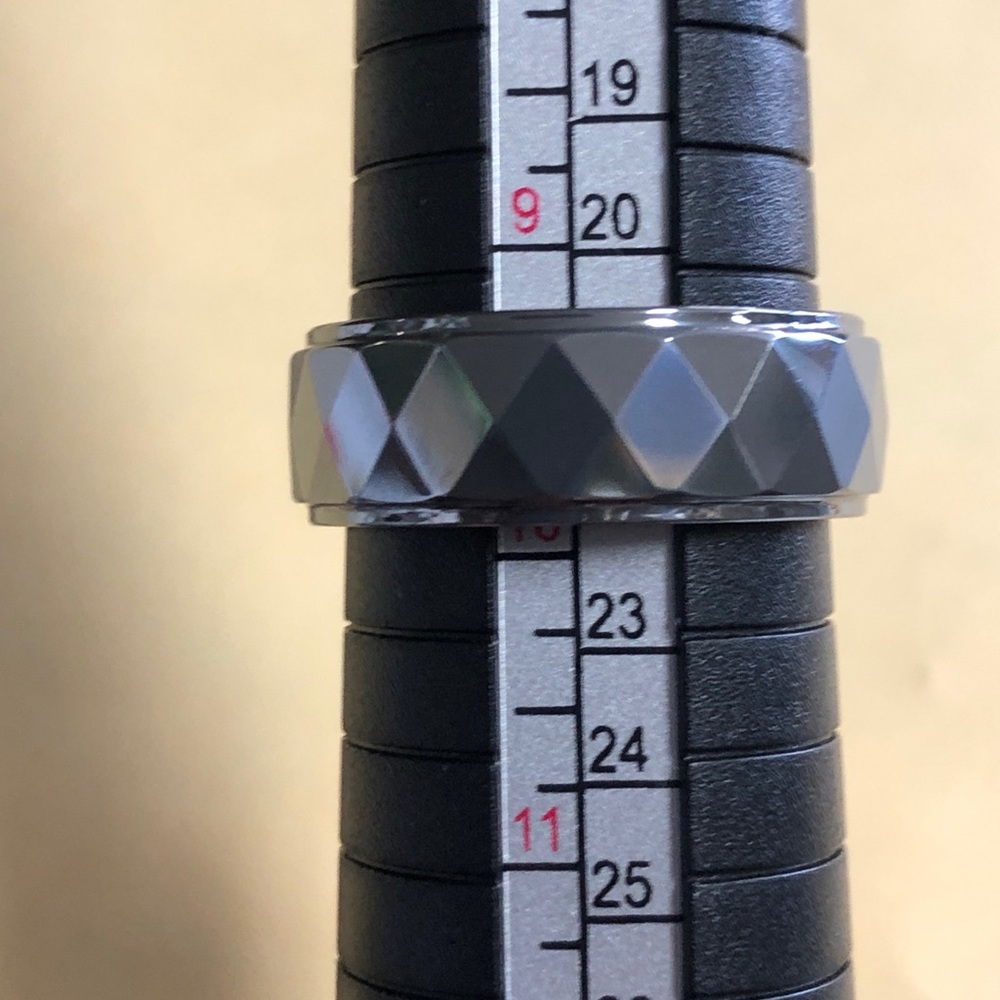 Tungsten Diamond Design Band